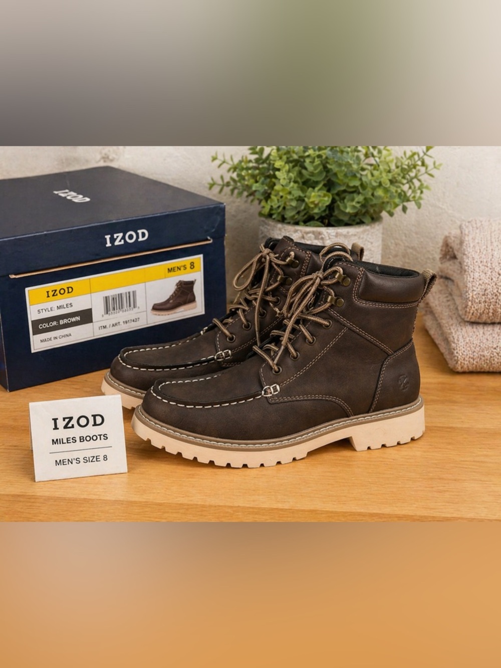 Izod Men's Dark Brown Lace-Up Chukka Boots with Tan Sole